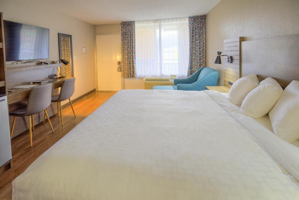 Clarion Pointe Downtown Gatlinburg Main image